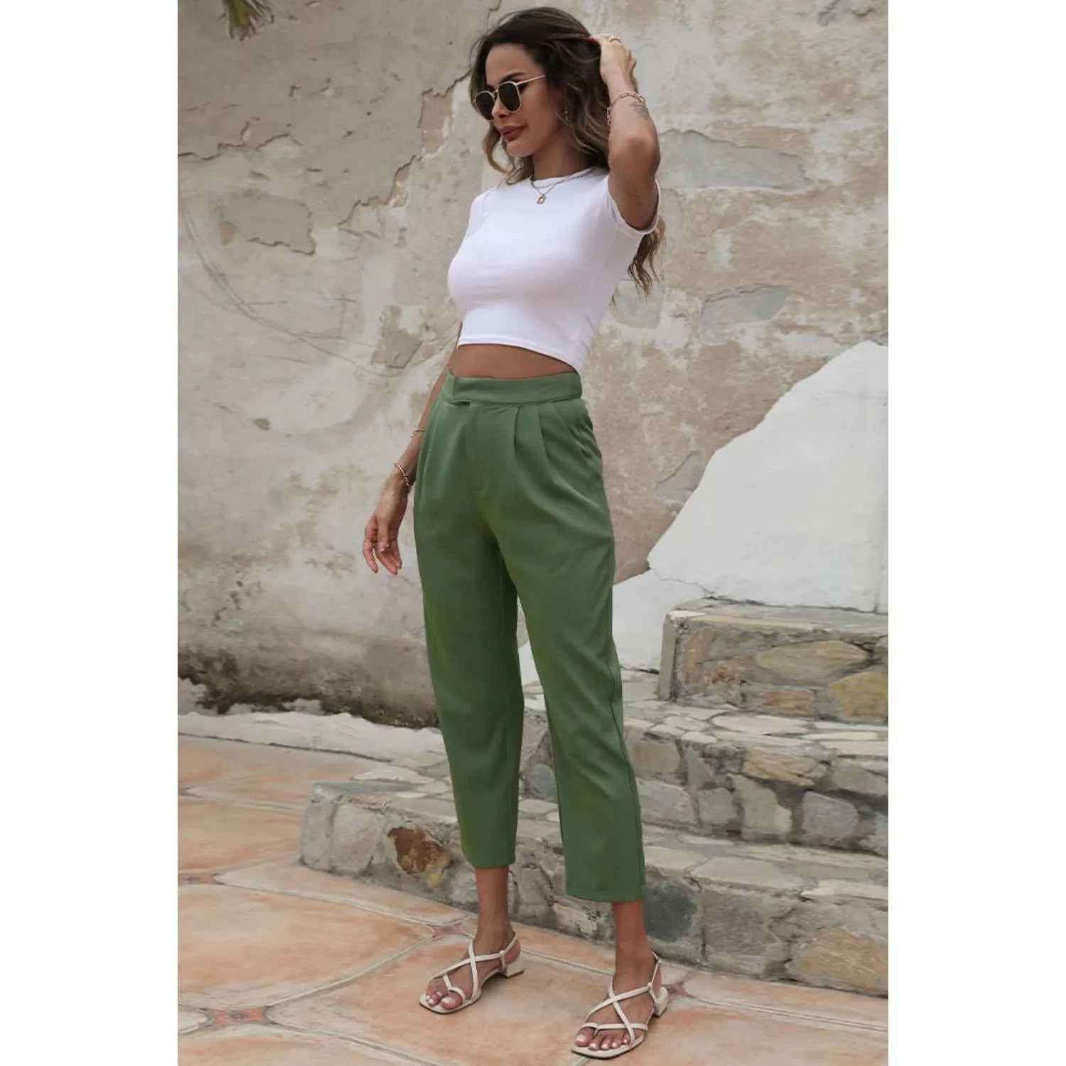 Straight Leg Cropped Pants with Pockets