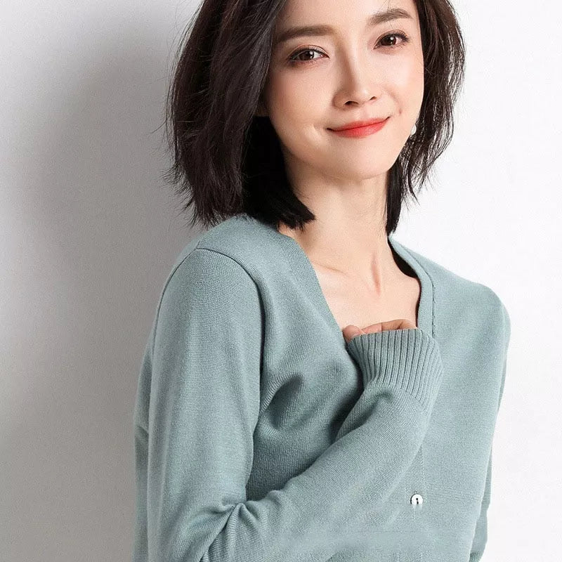 Single Breasted V-neck Knitted Sweater