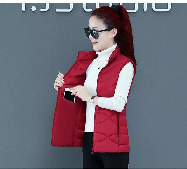 Woman Vest Autumn Winter Warm Down Cotton Vests Female Thick Removable Hooded Waistcoat Women's Sleeveless Jacket Vest Coat